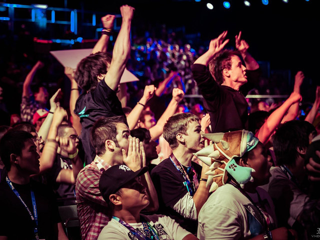 在对抗强大 在对抗强大