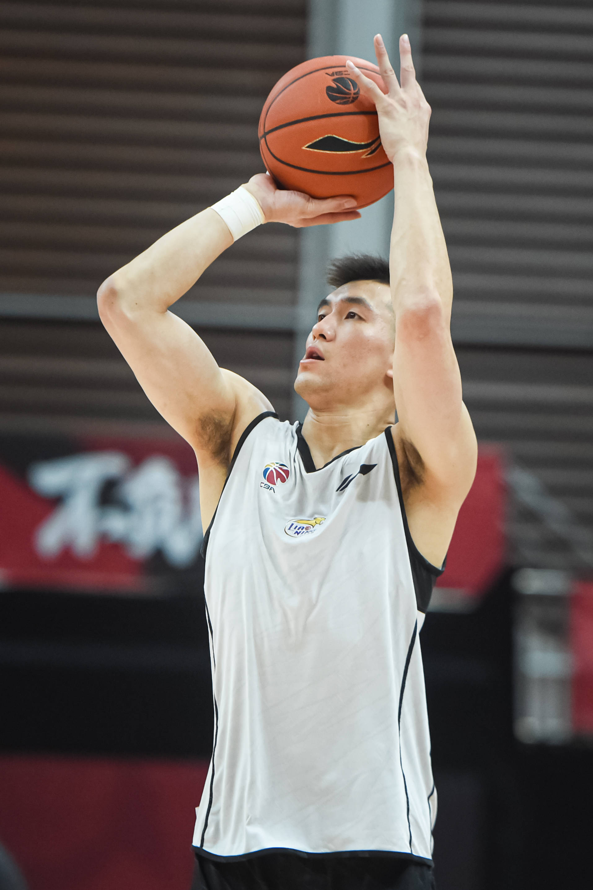 滑球横切球 滑球横切球